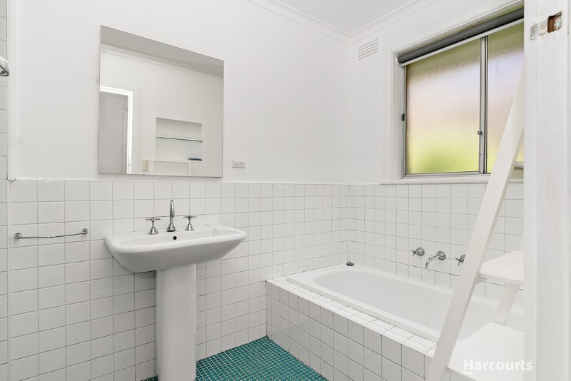 Photo - 2 Morang Avenue, Templestowe Lower VIC 3107 - Image 5