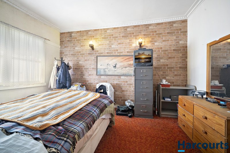 Photo - 2 Morres Street, Ballarat East VIC 3350 - Image 5