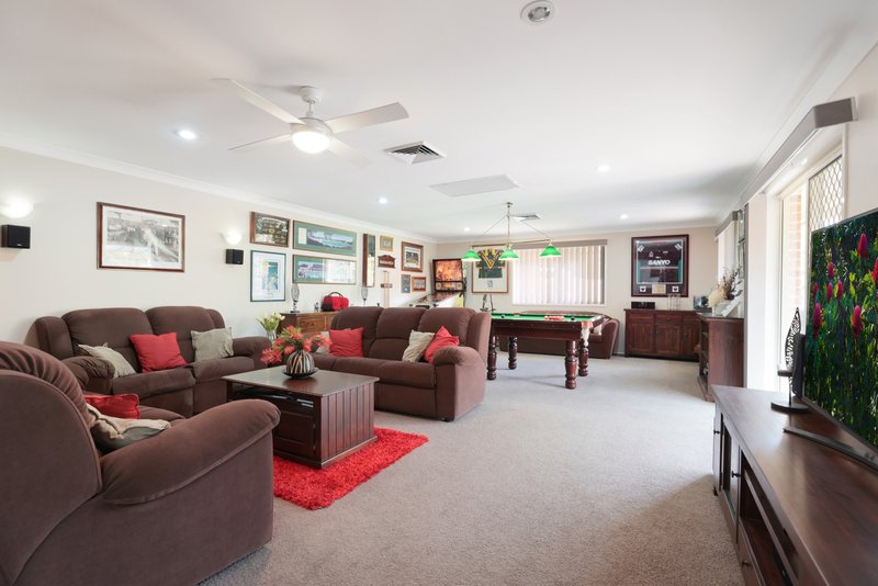 Photo - 2 Mort Place, Glenmore Park NSW 2745 - Image 4