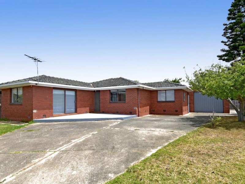 2 Mouchemore Avenue, St Leonards VIC 3223