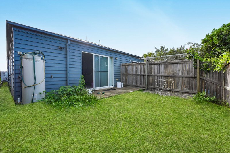 Photo - 2 Mount Mitchell Street, Park Ridge QLD 4125 - Image 11