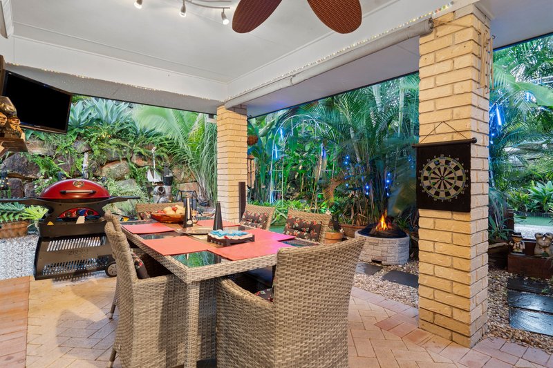 Photo - 2 Mountain View Crescent, Mount Warren Park QLD 4207 - Image 14