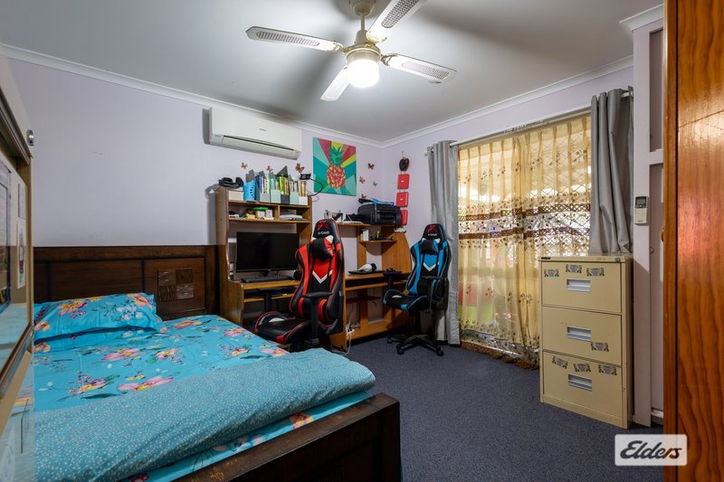 Photo - 2 Mountview Crescent, Gatton QLD 4343 - Image 7