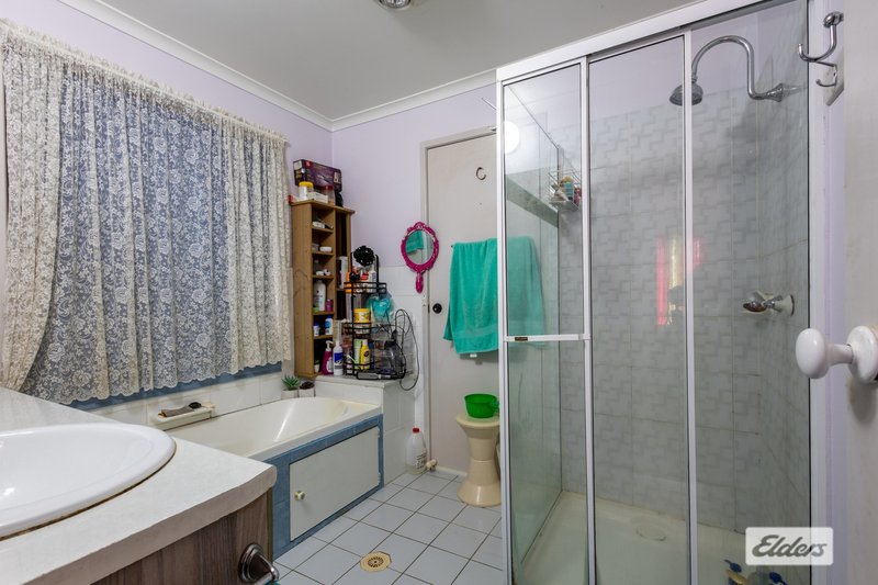 Photo - 2 Mountview Crescent, Gatton QLD 4343 - Image 8