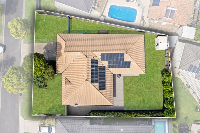 Photo - 2 Mowburra Place, Caloundra West QLD 4551 - Image 2