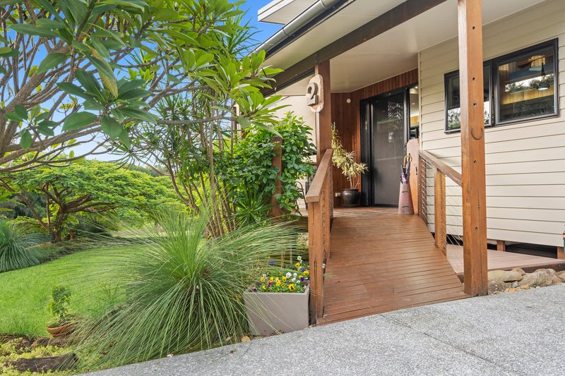 Photo - 2 Mumdjin Court, Currumbin Valley QLD 4223 - Image 11