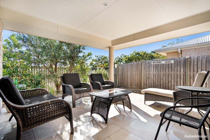 Photo - 2 Munro Way, Urraween QLD 4655 - Image 11