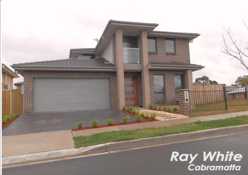 2 Murphy Way, Minto NSW 2566