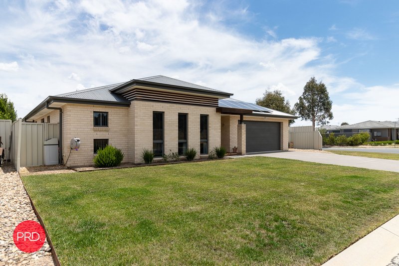 2 Murray Grey Place, Bungendore NSW 2621