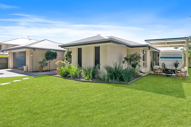 Photo - 2 Murraya Drive, Tewantin QLD 4565 - Image 3