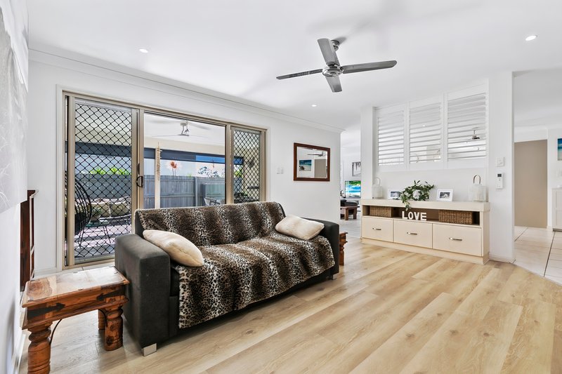 Photo - 2 Murraya Drive, Tewantin QLD 4565 - Image 8