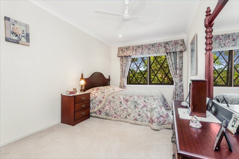 Photo - 2 Muscat Place, Carseldine QLD 4034 - Image 11