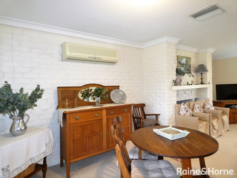 Photo - 2 Myall Place, Moree NSW 2400 - Image 5