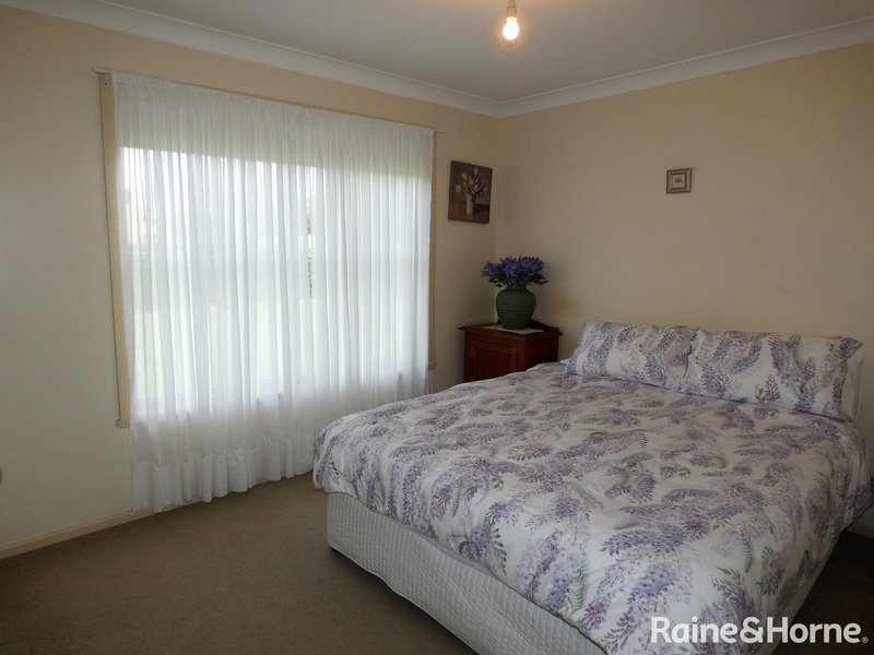 Photo - 2 Myall Place, Moree NSW 2400 - Image 8