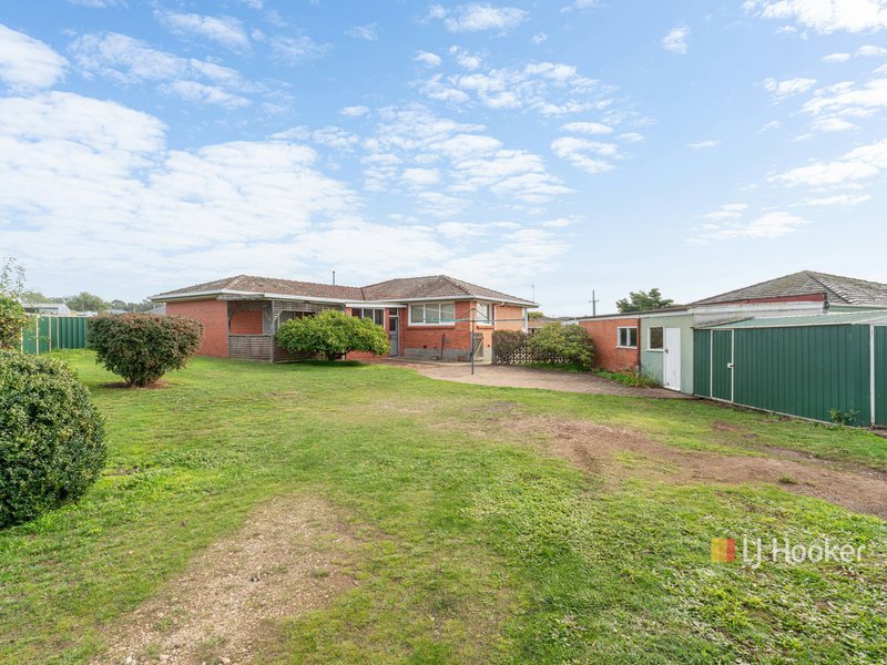 Photo - 2 Myrtle Court, Devonport TAS 7310 - Image 14
