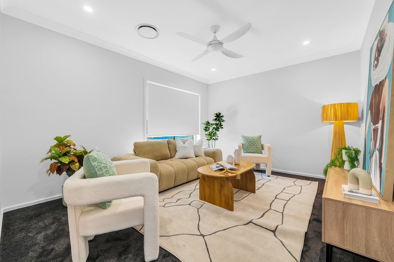 Photo - 2 Nambucca Street, South Maclean QLD 4280 - Image 6