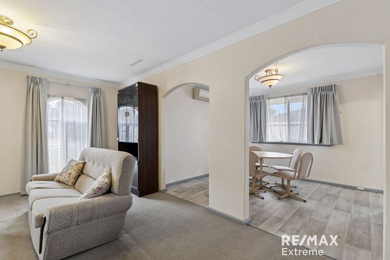 Photo - 2 Nannatee Way, Wanneroo WA 6065 - Image 5