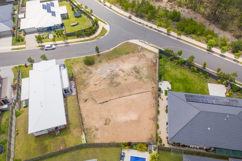 Photo - 2 Naren Street, Spring Mountain QLD 4300 - Image 6