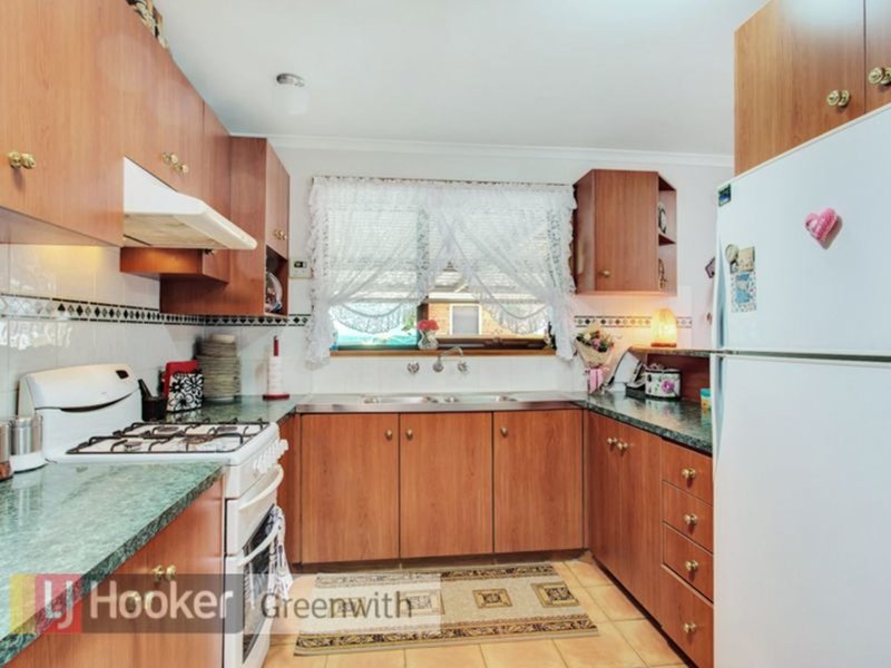 Photo - 2 Narvik Court, Salisbury Downs SA 5108 - Image 6