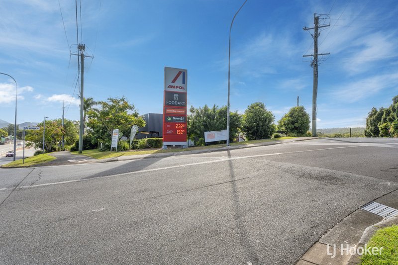Photo - 2 Nerang-Broadbeach Road, Nerang QLD 4211 - Image 6