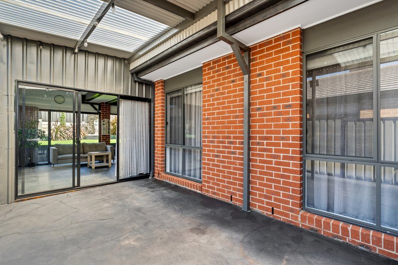 Photo - 2 Nethercote Street, Craigieburn VIC 3064 - Image 24