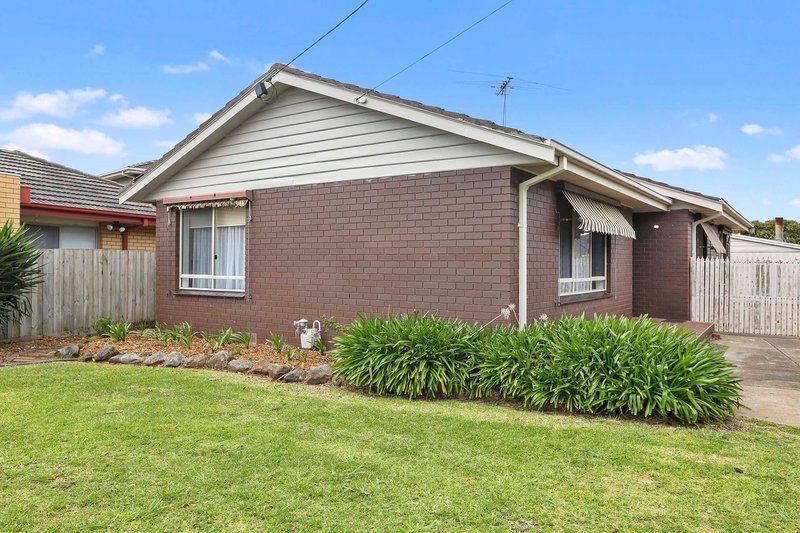 2 Newell Street, Lara VIC 3212