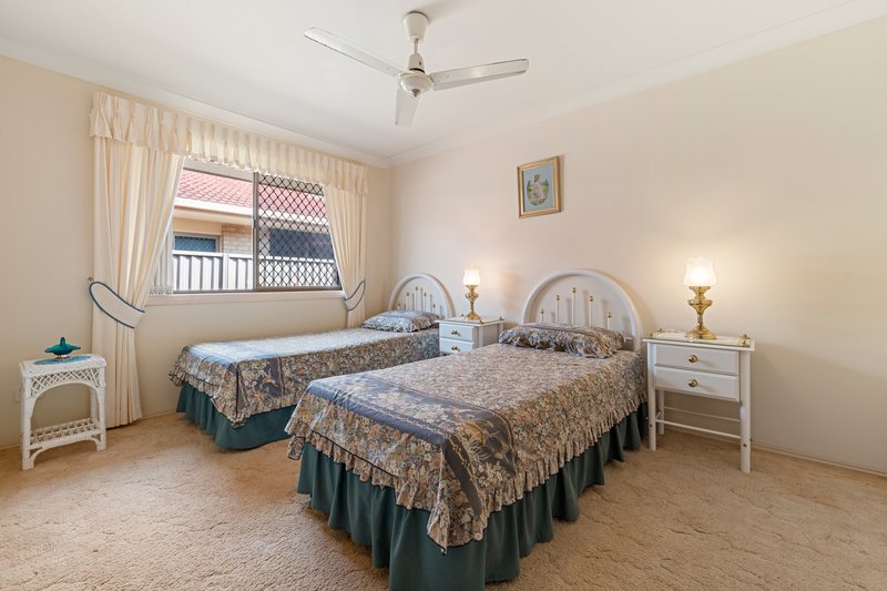 Photo - 2 Nicolson Court, Mermaid Waters QLD 4218 - Image 19