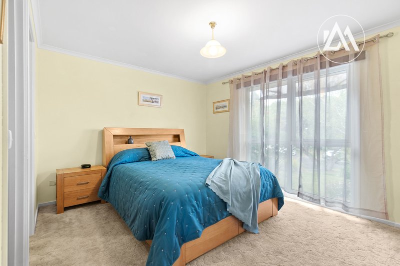 Photo - 2 Niki Court, Frankston VIC 3199 - Image 7