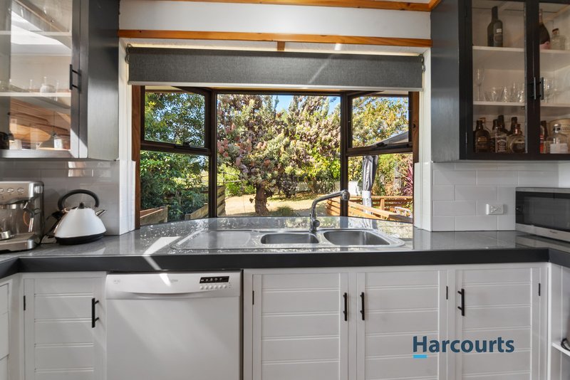 Photo - 2 Nixon Street, Devonport TAS 7310 - Image 6