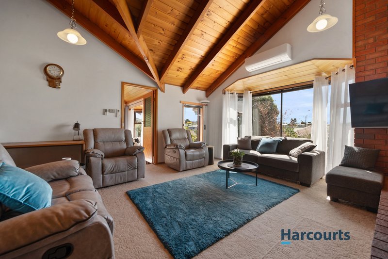 Photo - 2 Nixon Street, Devonport TAS 7310 - Image 9