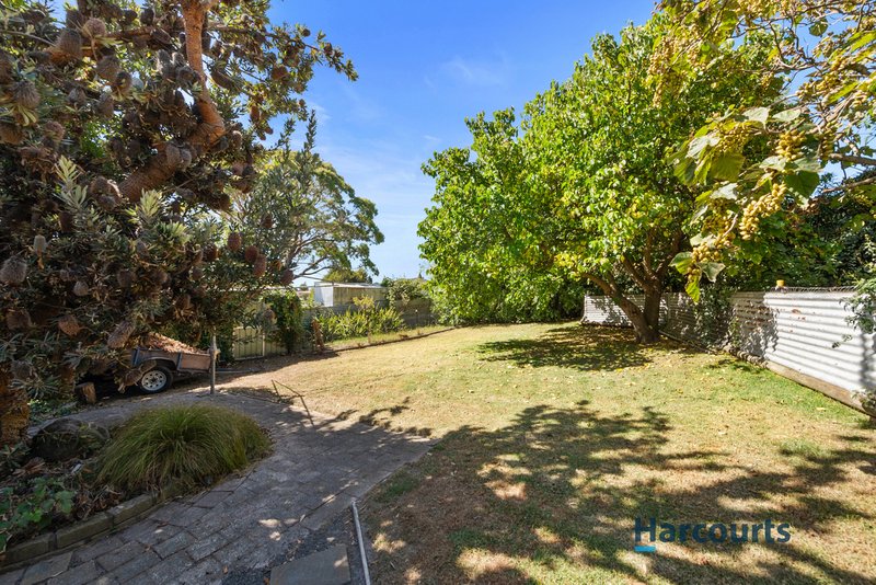 Photo - 2 Nixon Street, Devonport TAS 7310 - Image 24