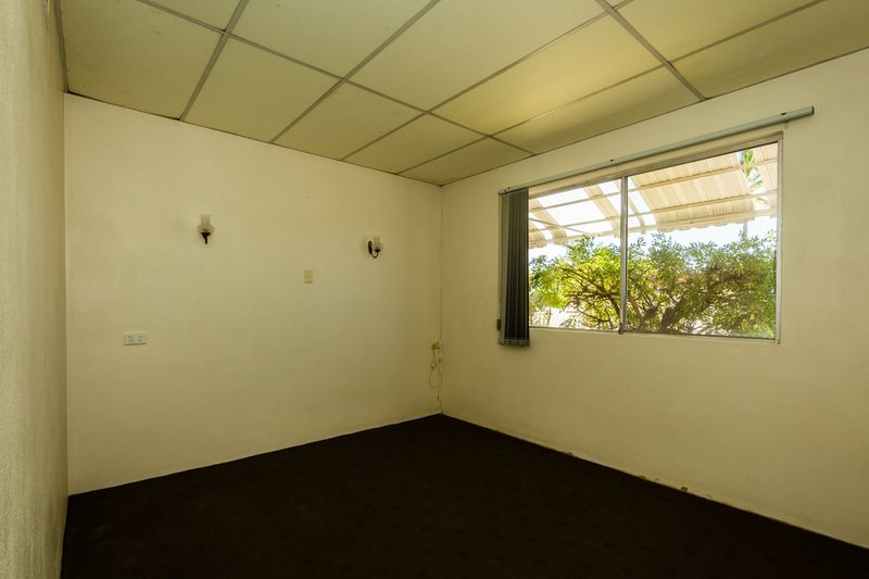 Photo - 2 Noakes Avenue, Mount Isa QLD 4825 - Image 8