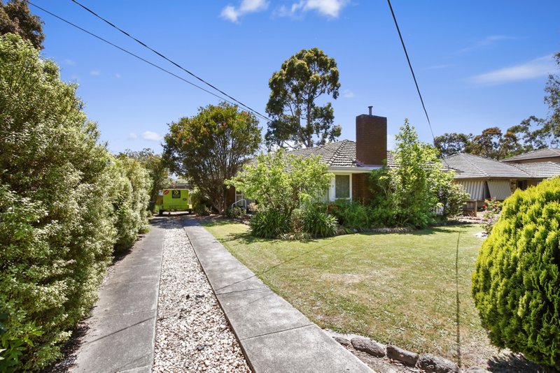 Photo - 2 Nola Court, Croydon VIC 3136 - Image 2