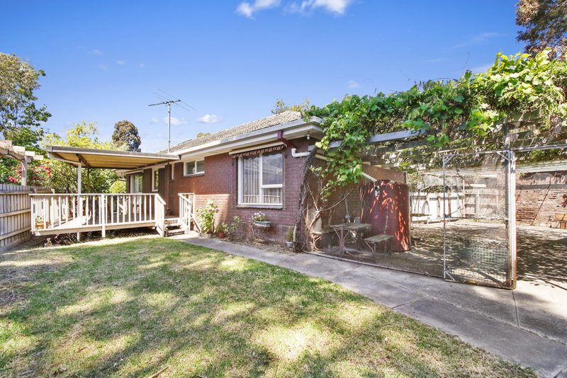 Photo - 2 Nola Court, Croydon VIC 3136 - Image 16