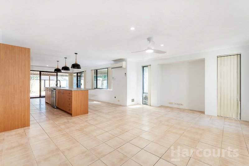 Photo - 2 Northcliffe Avenue, Clarkson WA 6030 - Image 6