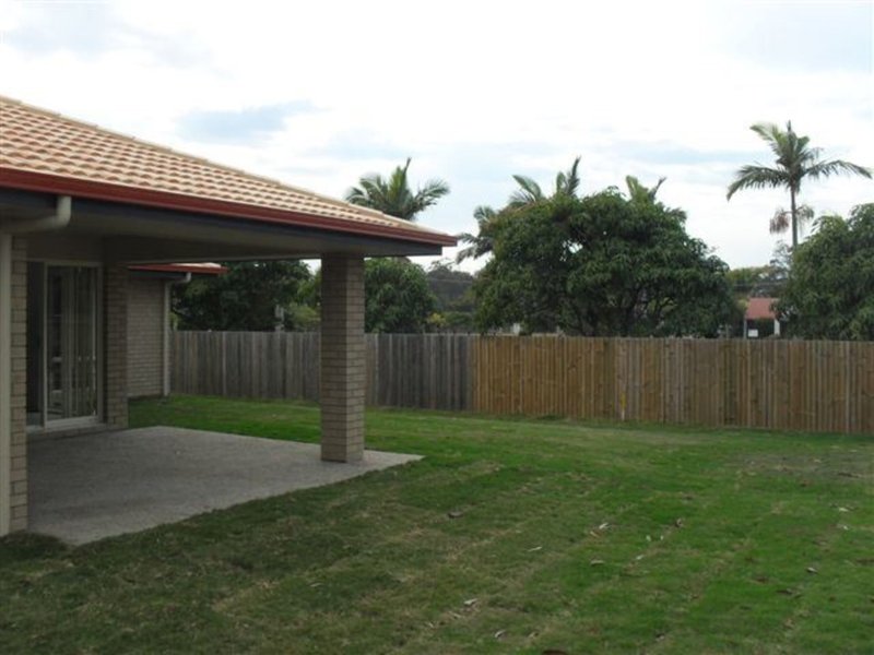 Photo - 2 Northerley Avenue, Morayfield QLD 4506 - Image 13