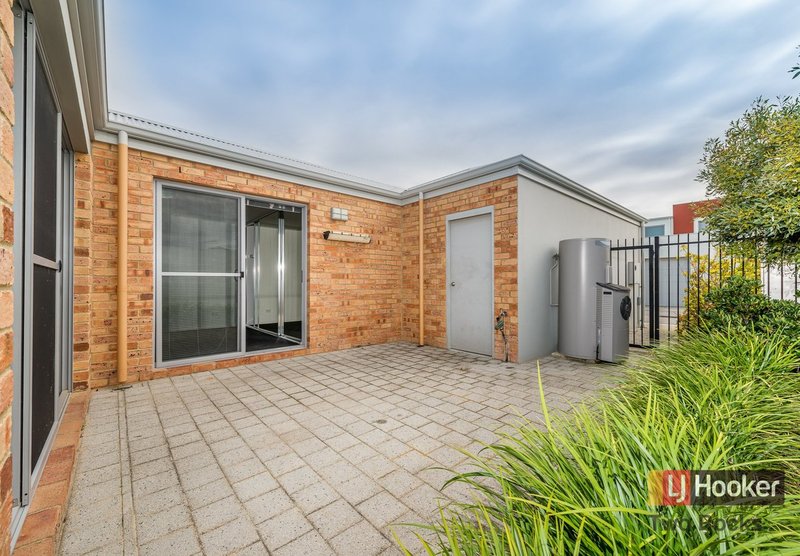 Photo - 2 Nullarbor Avenue, Yanchep WA 6035 - Image 16