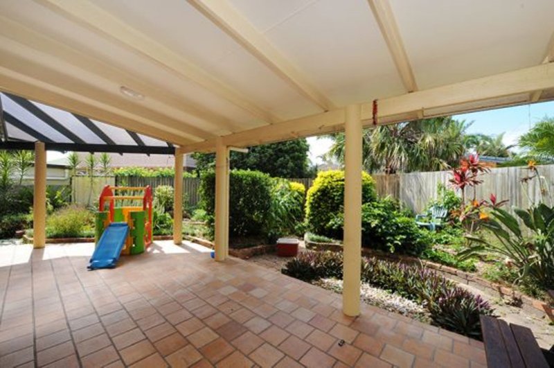 Photo - 2 Nyora Place, Wurtulla QLD 4575 - Image 10