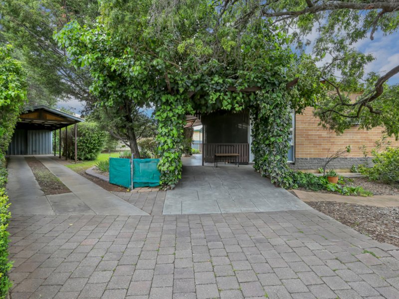 2 Oak Court, Campbelltown SA 5074