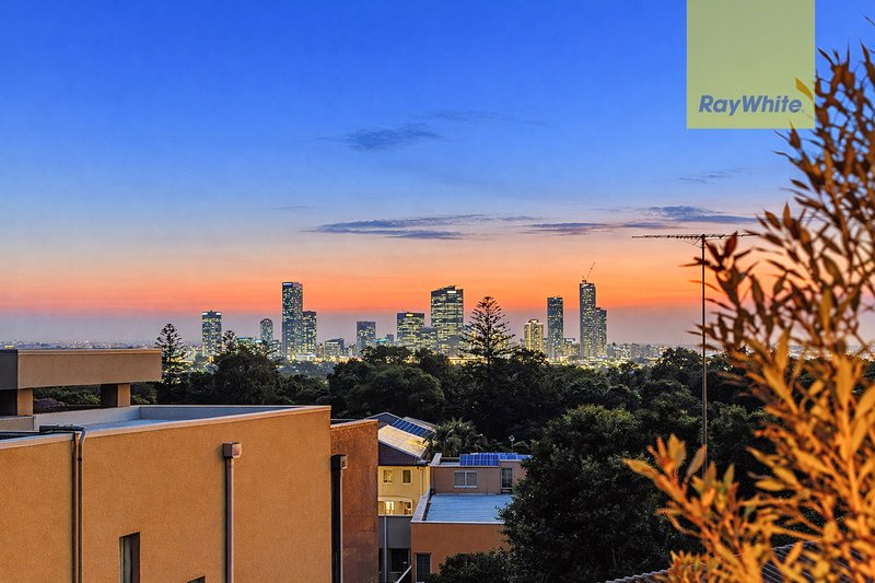 Photo - 2 Oatlands Crescent, Oatlands NSW 2117 - Image 23