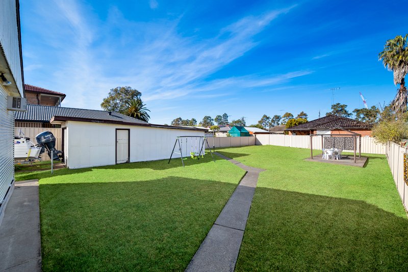 Photo - 2 Oleander Road, North St Marys NSW 2760 - Image 9