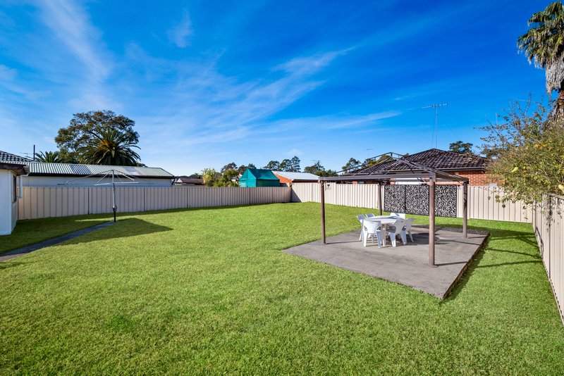 Photo - 2 Oleander Road, North St Marys NSW 2760 - Image 11