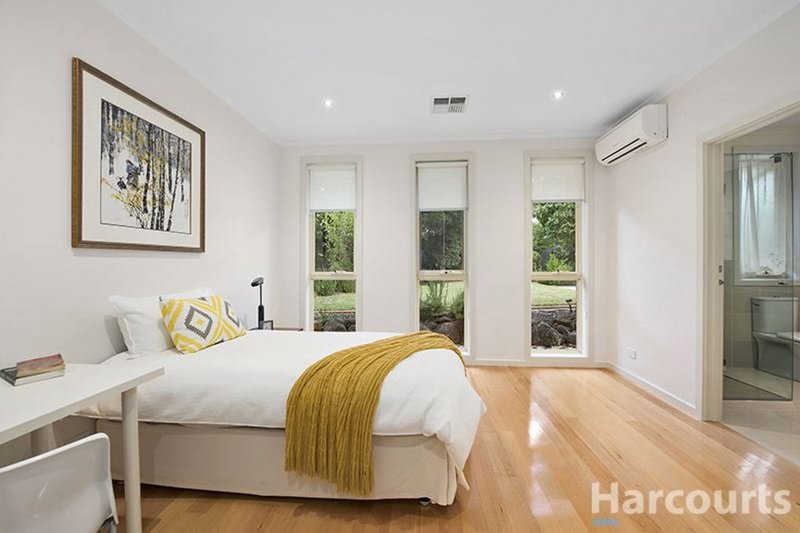 Photo - 2 Olympian Avenue, Mount Waverley VIC 3149 - Image 7