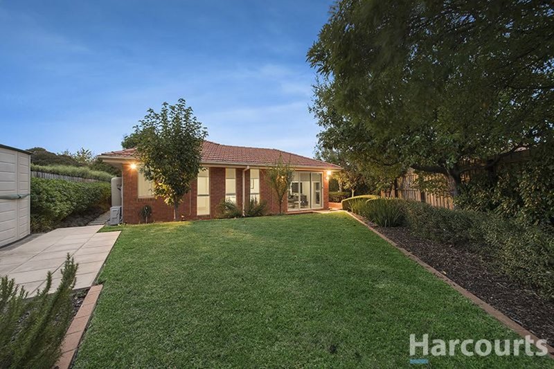 Photo - 2 Olympian Avenue, Mount Waverley VIC 3149 - Image 10