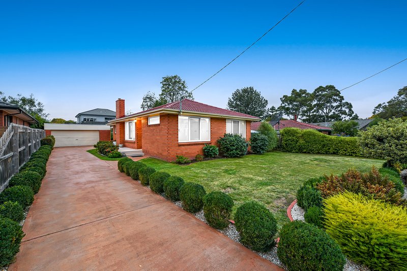 2 Olympic Court, Glen Waverley VIC 3150