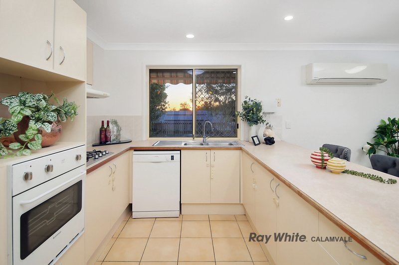 Photo - 2 O'Neill Court, Calamvale QLD 4116 - Image 9