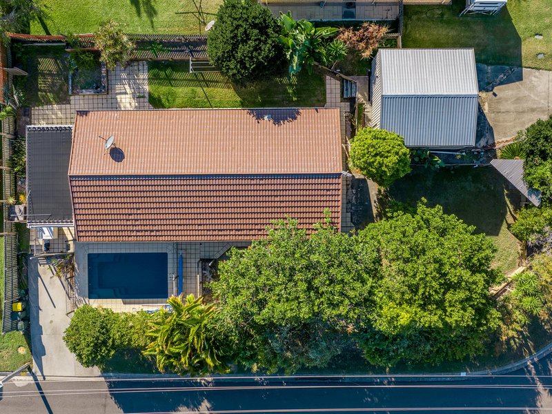 Photo - 2 Onslow Street, Tannum Sands QLD 4680 - Image 22