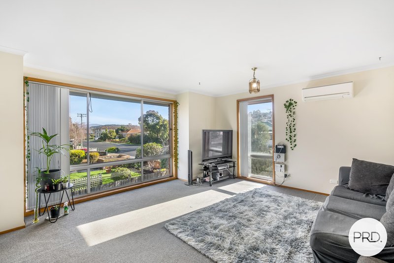 Photo - 2  &/or 4/33 South Street, Bellerive TAS 7018 - Image 2