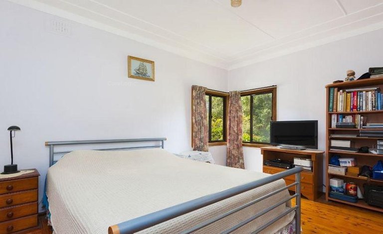 Photo - 2 Orana Road, Mona Vale NSW 2103 - Image 6