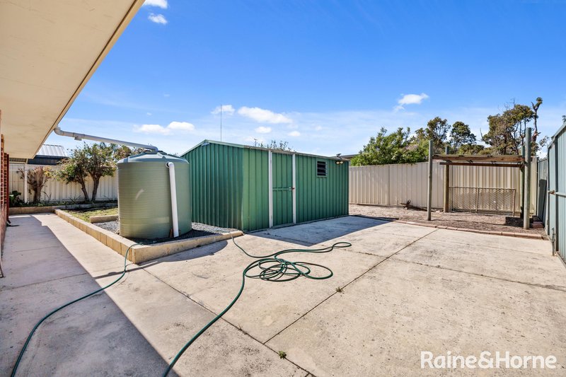 Photo - 2 Oriel Court, College Grove WA 6230 - Image 21